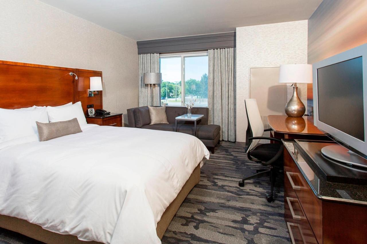 Rochester Airport Marriott Extérieur photo