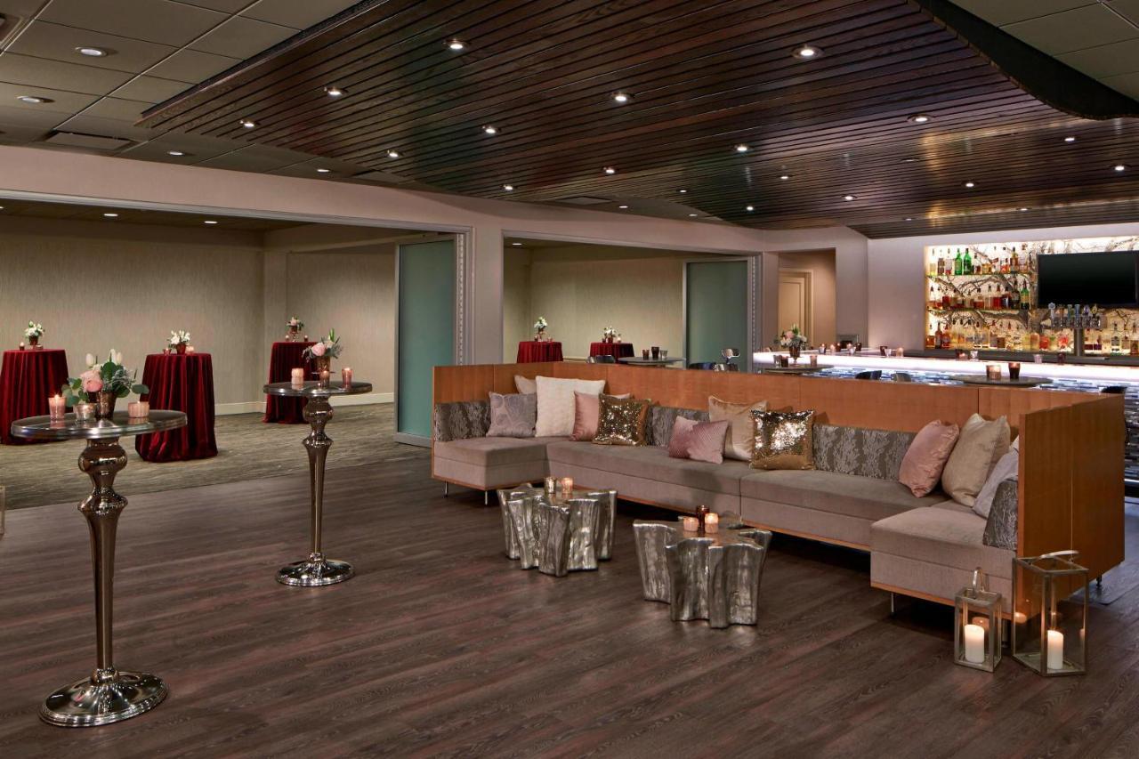 Rochester Airport Marriott Extérieur photo