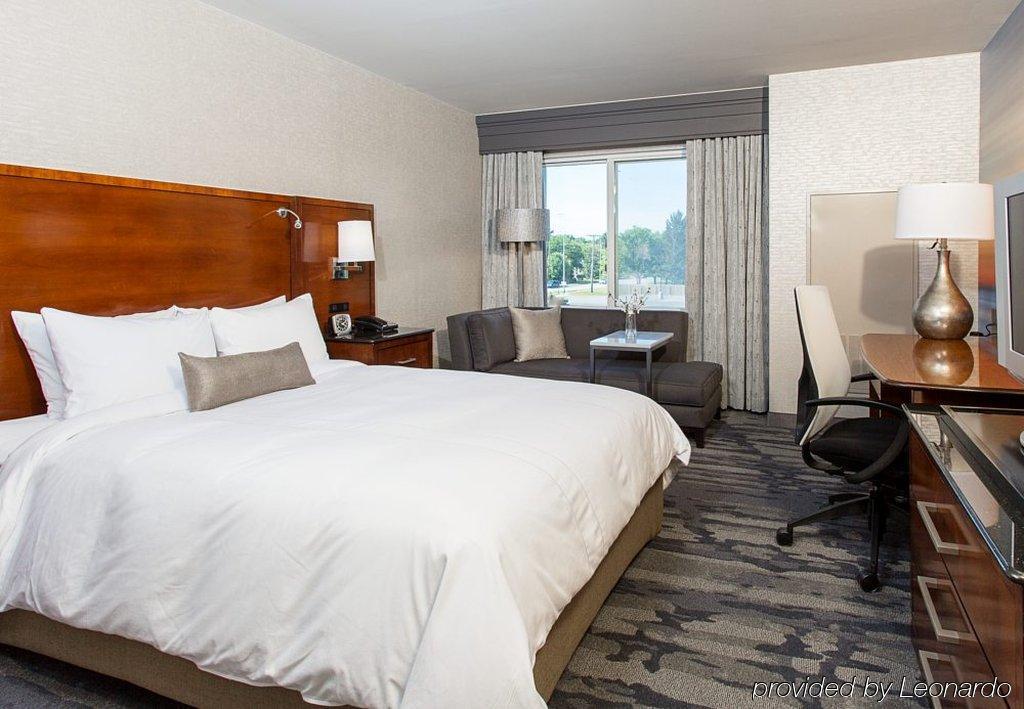 Rochester Airport Marriott Extérieur photo