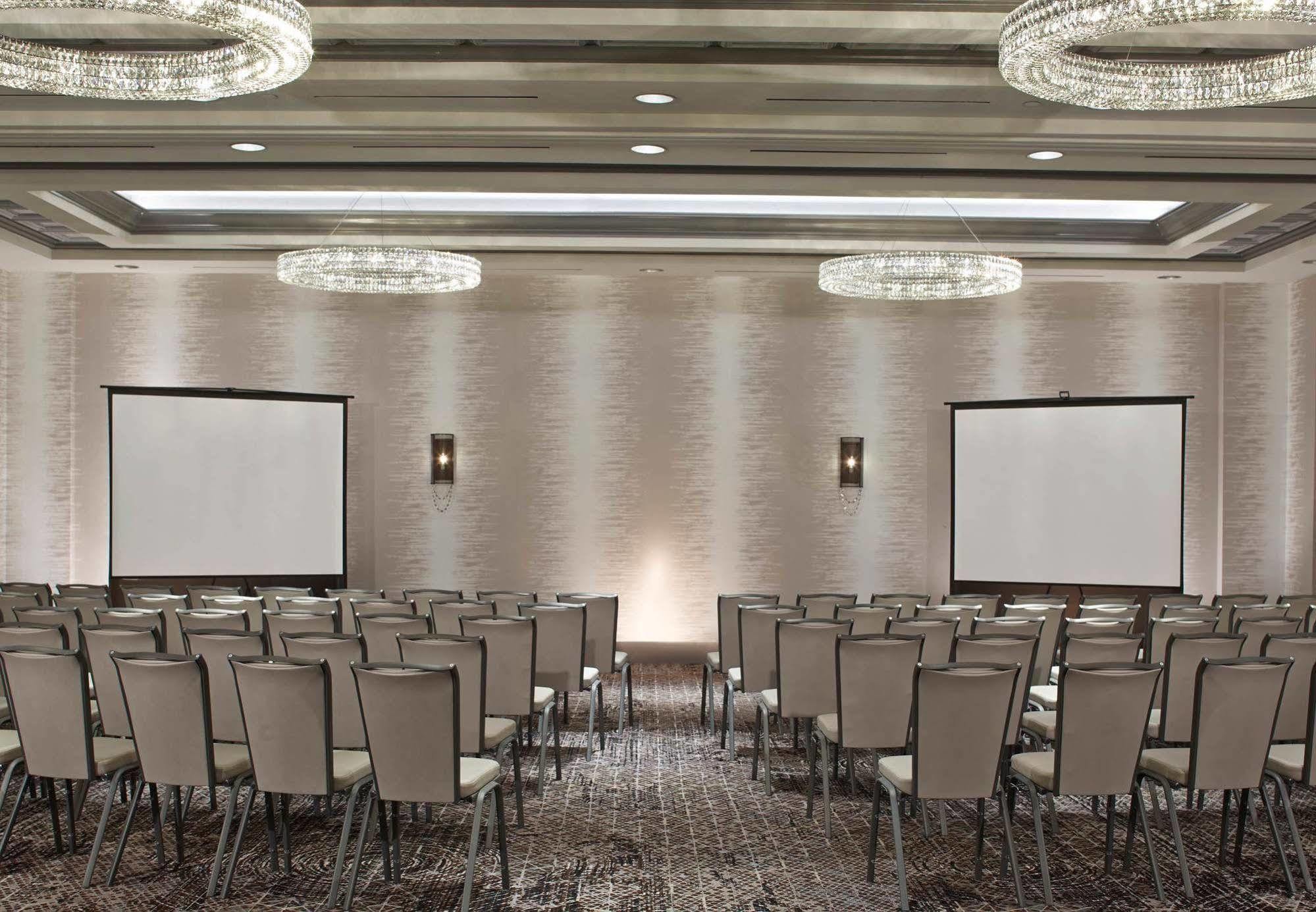 Rochester Airport Marriott Extérieur photo